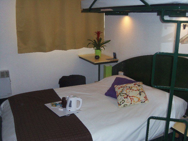 Hotel Cerise Auxerre โมเนโต ภายนอก รูปภาพ