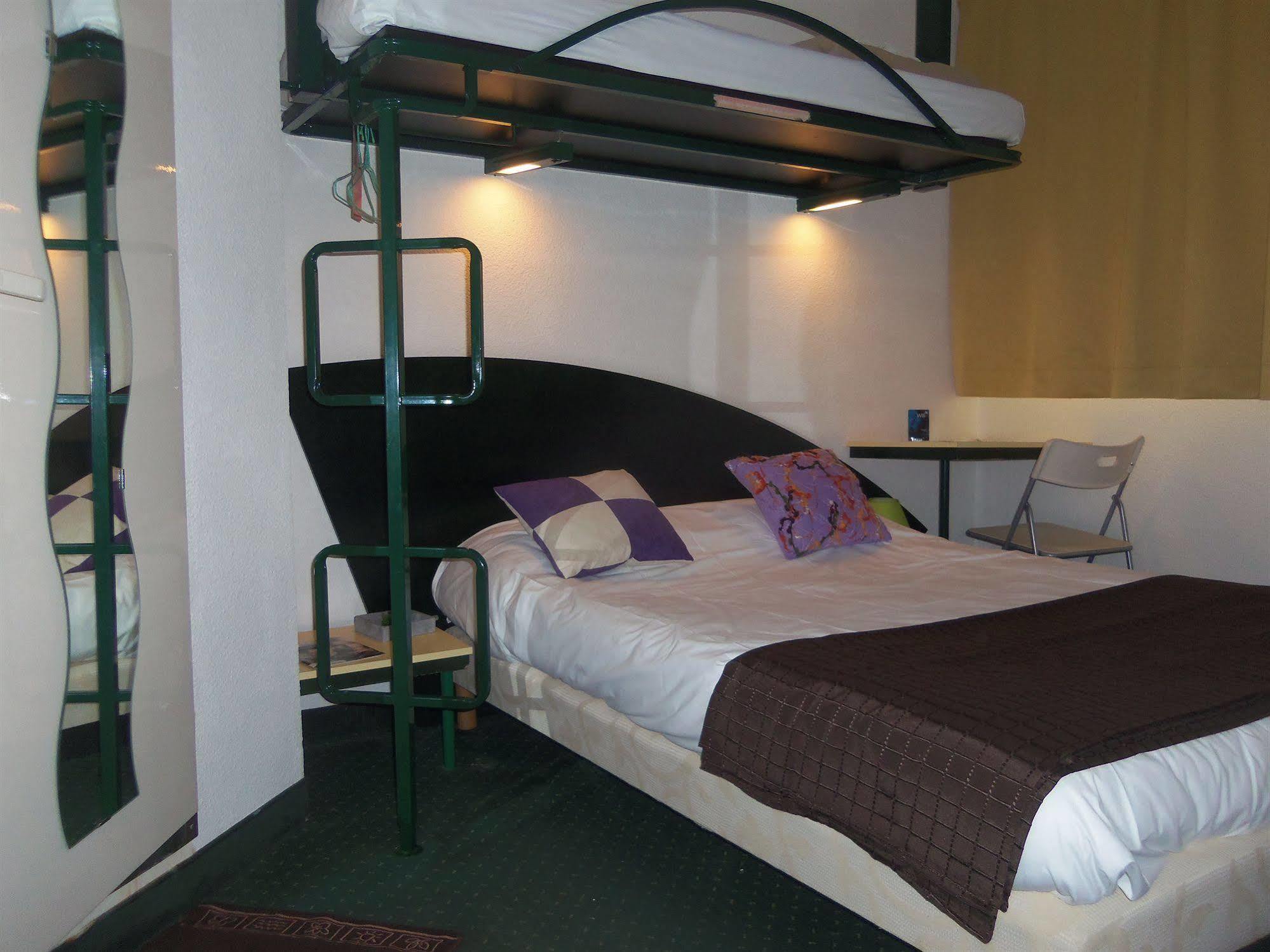 Hotel Cerise Auxerre โมเนโต ภายนอก รูปภาพ