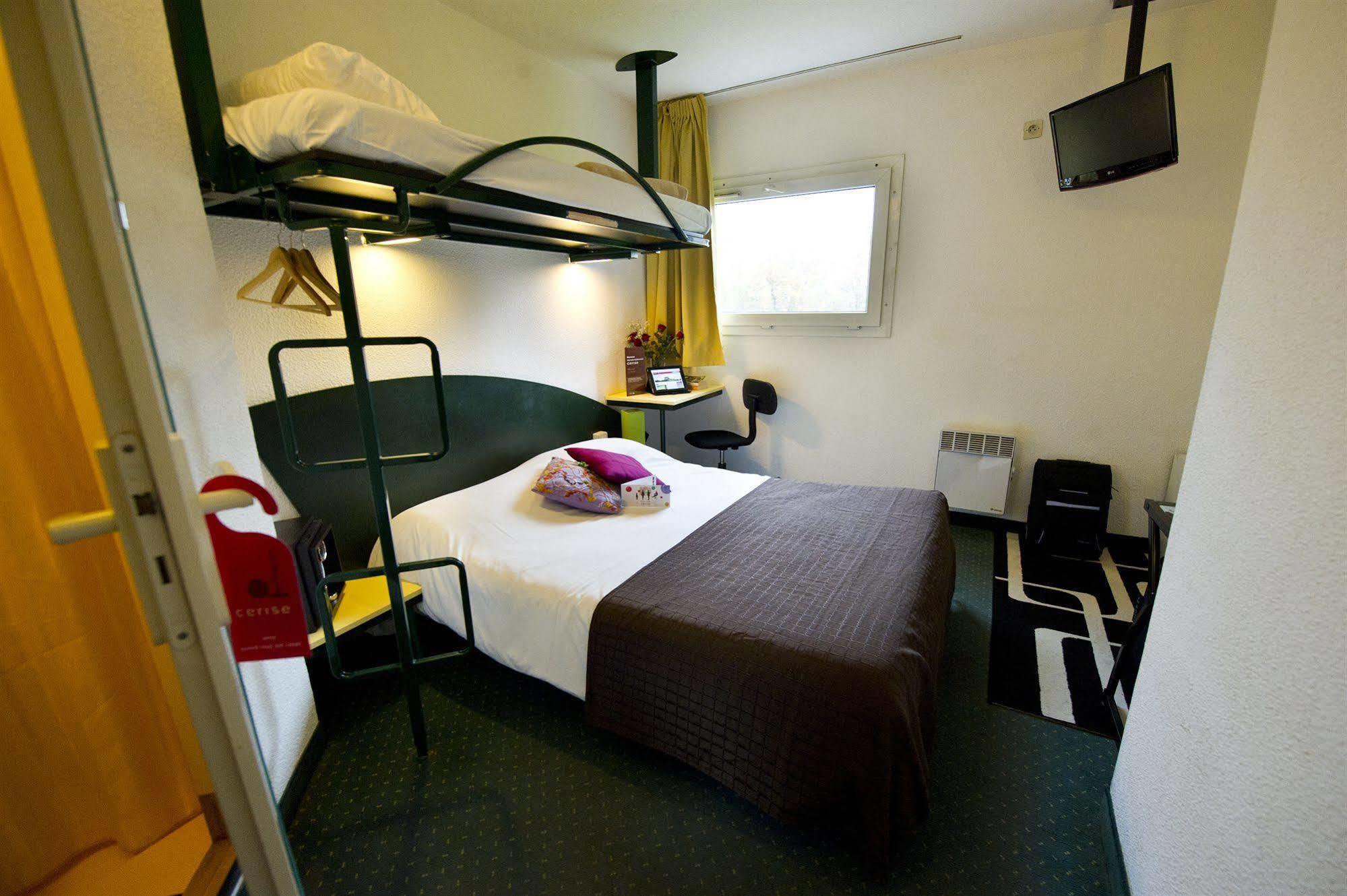 Hotel Cerise Auxerre โมเนโต ภายนอก รูปภาพ