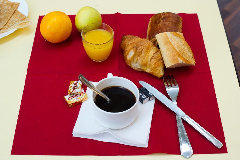 Hotel Cerise Auxerre โมเนโต ภายนอก รูปภาพ